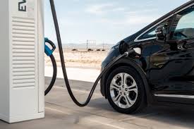 Federal incentives available for purchasing an electric vehicle in the US