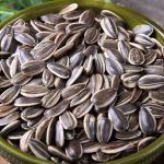 Nutrients contained in sunflower seeds