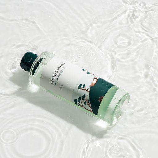 Round Lab Pine Calming Cica Toner On Sale